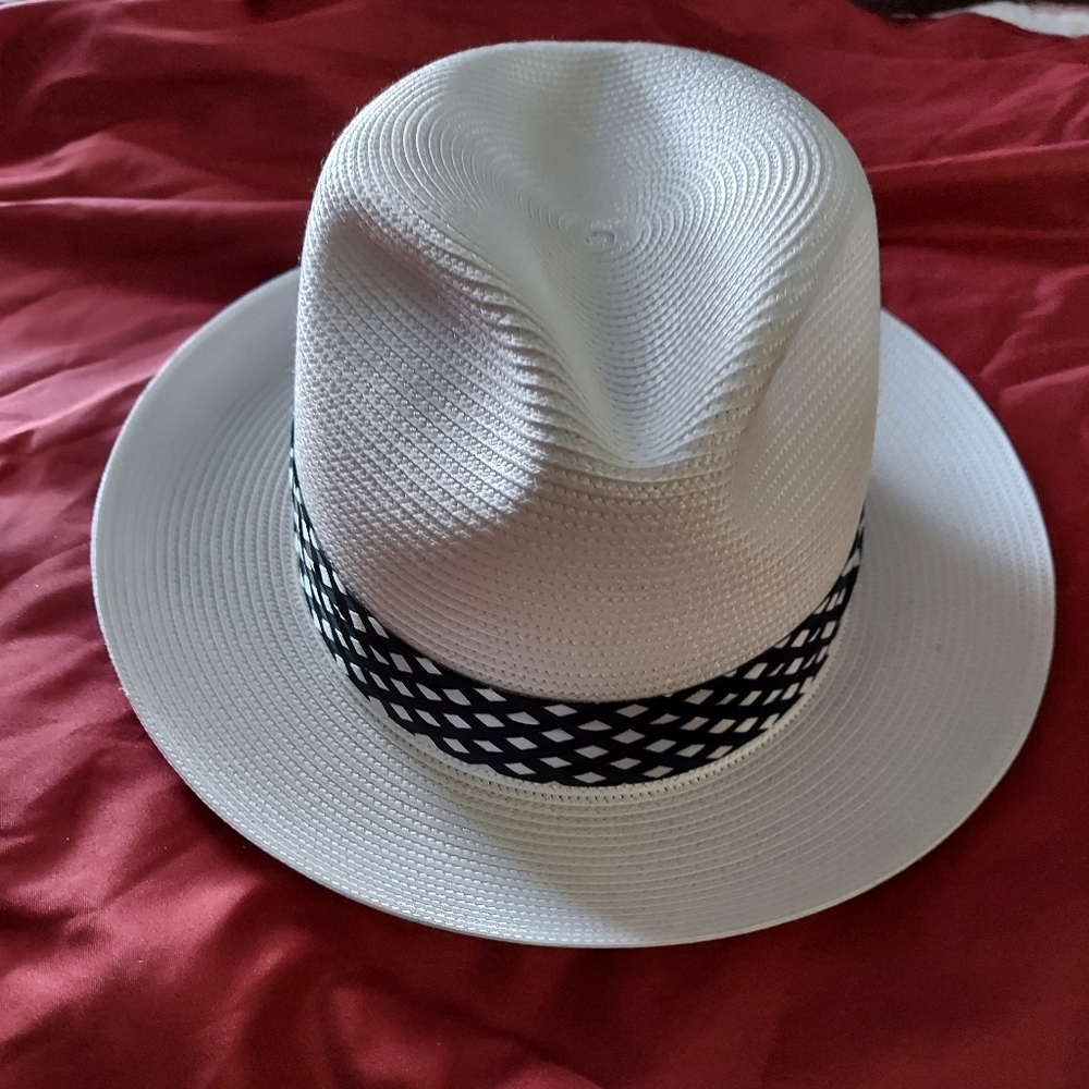 Fedora